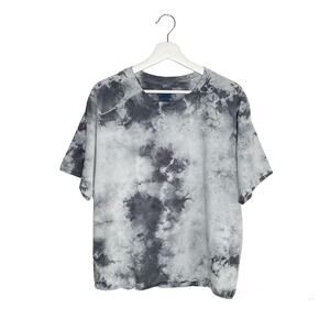 Just ‘Cause Gray Tie Dye Short Sleeve Roll Hem Tee Medium